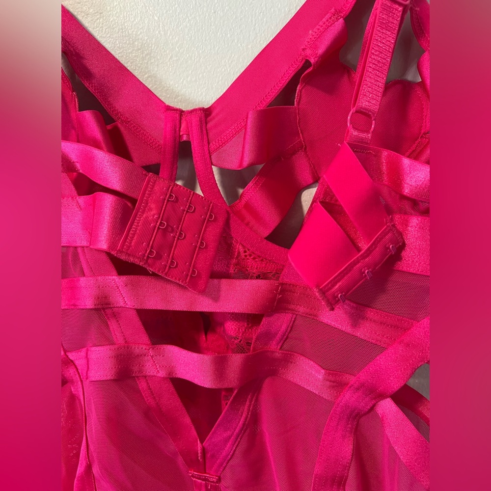 Torrid Diamante Open Cup Chemise - Picture 10 of 10